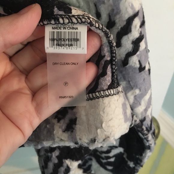 Textured “Fleece” Jacket - Picture 3 of 8